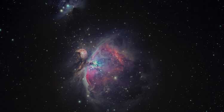 Физические переменные, новые и сверхновые звезды по учебнику Левитана