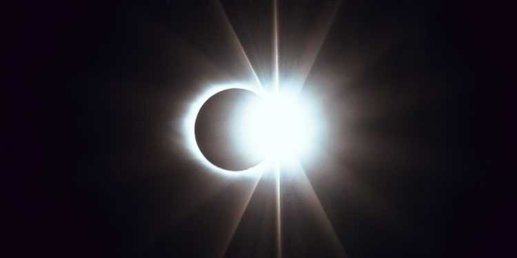 Солнце и жизнь Земли по учебнику Левитана Солнце и жизнь Земли по учебнику Левитана